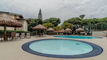 Basic Apartment | Pool | Outdoor pool