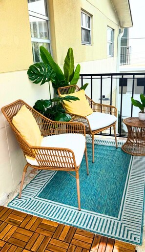 Property grounds - Casa del Mar – Stylish Miami Retreat w/ Balcony, Coffee Bar & Parking Near Freedom Park (Miami)