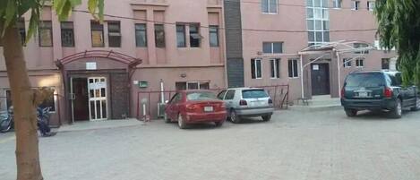 Overnatningsstedets facade