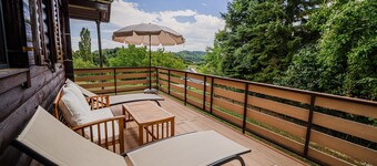 Log Cabin Vista View - Two Bedroom Cabin