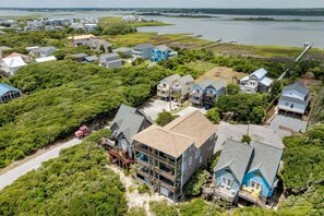 Exterior - Beach Gear Restaurants Ocean Views (Surf City)
