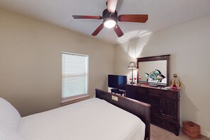 3 Schlafzimmer, Bügeleisen/Bügelbrett, Internetzugang, Bettwäsche