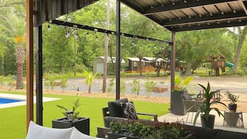 Terassi/patio