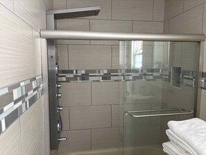 Cottage | Bathroom