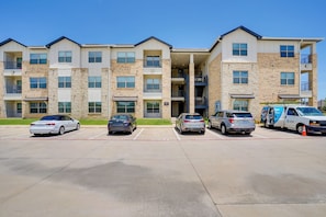 Exterior - Commute to Fort Worth: Newly Built Apt w/ Pool (Crowley)