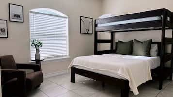 2 bedrooms, iron/ironing board, WiFi, bed sheets
