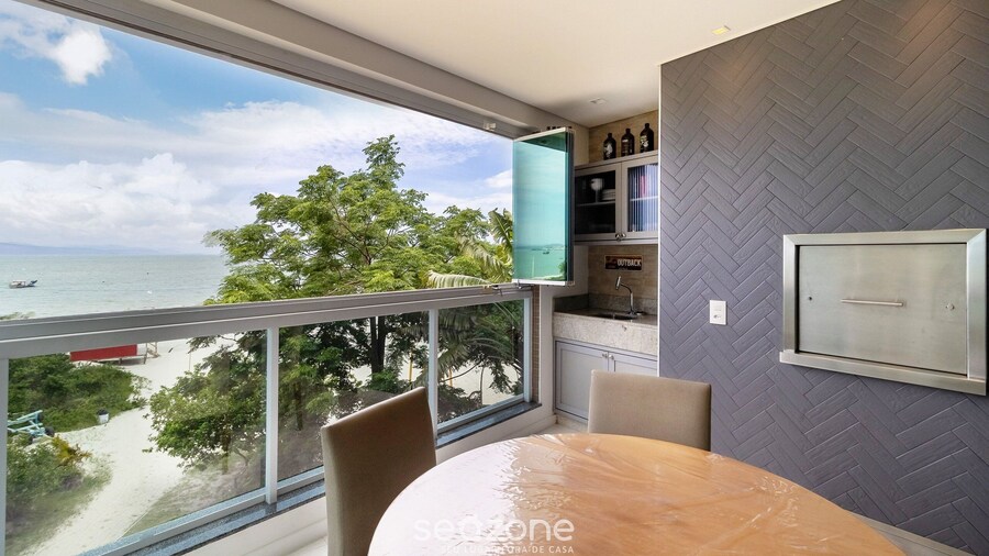 Apartment Front to the Sea With Barbecue Vdr0202