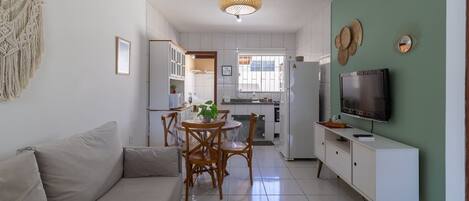 Basic Apartment | Living area