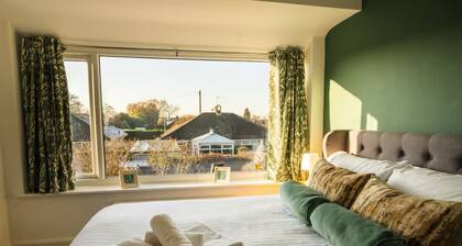 A cosy place to stay near Manchester Airport