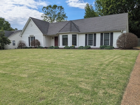 المنشأة من الخارج