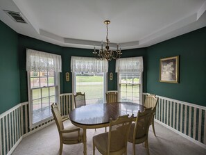 تناول الطعام