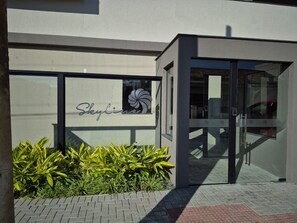 Deluxe Apartment, Pool Access, Beach View | Exterior detail