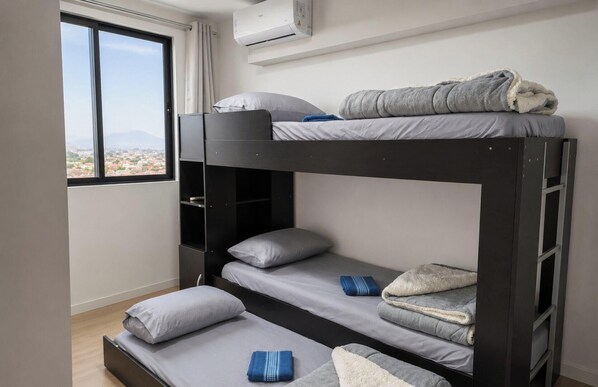 Appartement Deluxe, accès piscine, vue plage