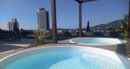 Skyline Comfort Club - Azul Celeste