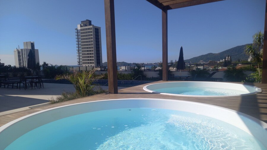 Skyline Comfort Club - Azul Celeste