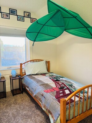 2 bedrooms, Internet