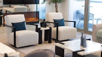 Premium Apartment, Balcony, Ocean View | Living area