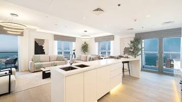 Premium Apartment, Balcony, Ocean View | Private kitchen | High chair