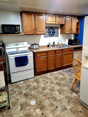 Microwave, oven, stovetop