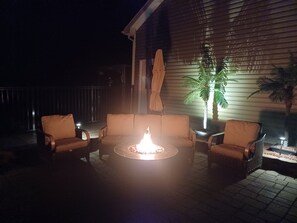 Terrace/patio - Commencement Weekend Rental- 5 Bedroom Spacious Home- Near Cornell University (Interlaken)