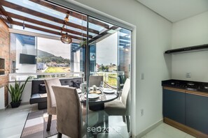 Basic Apartment | Interior