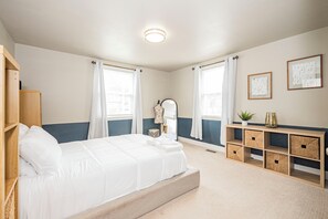 3 bedrooms, free WiFi, bed sheets - Charming & Relaxing 3BR Family-Friendly Stay in MD (District Heights)