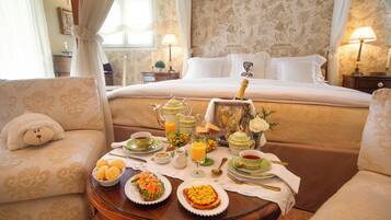 Deluxe Suite | Peti besi dalam bilik, kalis bunyi, seterika/papan seterika