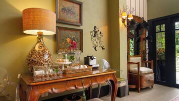 Pintu masuk hartanah