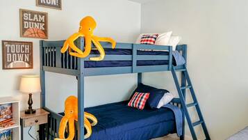 5 Schlafzimmer, Bügeleisen/Bügelbrett, Reisekinderbett, kostenloses WLAN