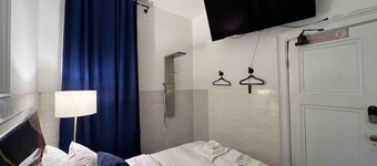 Spa Room & Bath Gym & BBall Crt NASA Research EV+