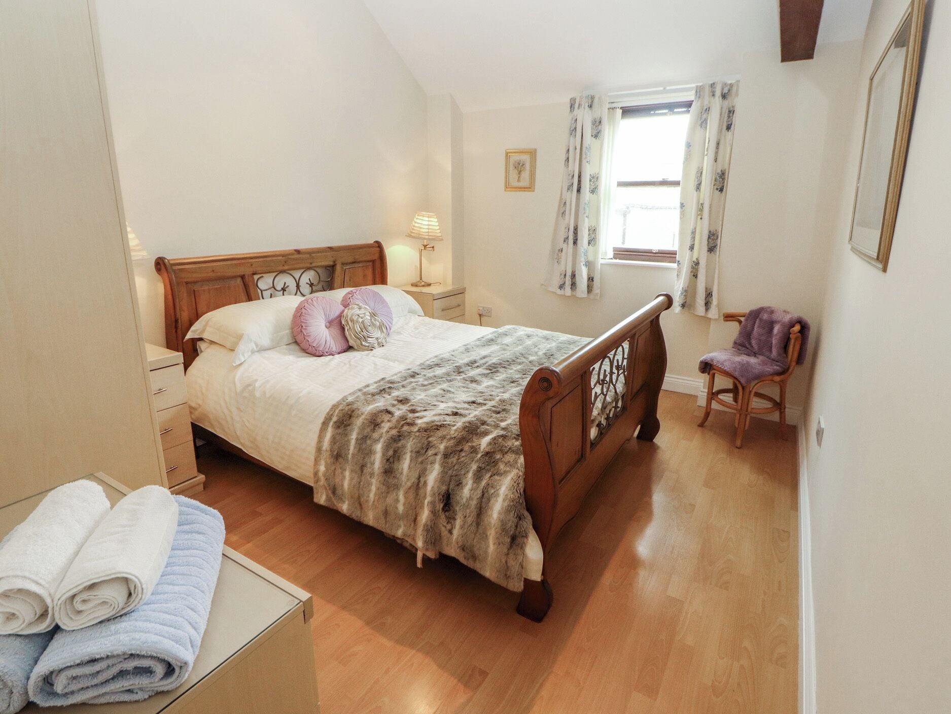 Cottage | Interior