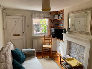 Cottage | Living room
