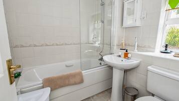 House | Bathroom