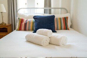 Room - Charming 2Bd Flat Near Tower Bridge, Bermondsey (London)