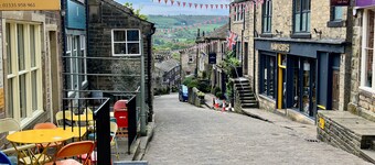Charming 1880S 2Bd Haworth Home
