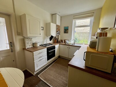 豪沃斯迷人1880年代2臥住宅