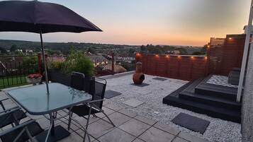 House | Terrace/patio