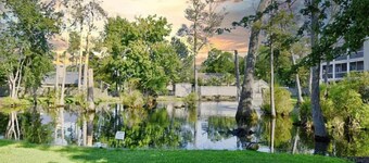 3-bedroom condo in superb North Myrtle Beach with AC