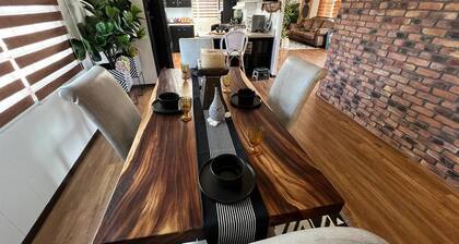 Charming 2-bedroom HOUSE for 6 GUEST. Private HOT TUB in Valle de Guadalupe