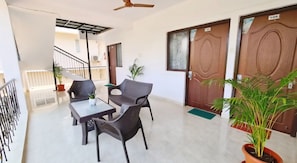 Quarto casal luxo, varanda | Terraço/pátio