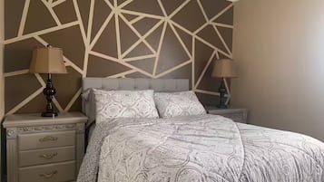 1 soverom, strykejern/-brett, wi-fi og sengetøy