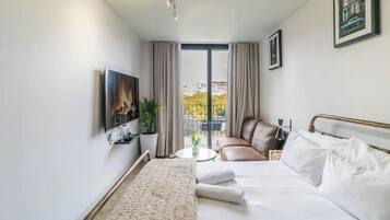 1 bedroom, iron/ironing board, WiFi, bed sheets