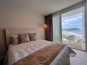 2 soverom, safe på rommet, skrivebord og strykejern/-brett