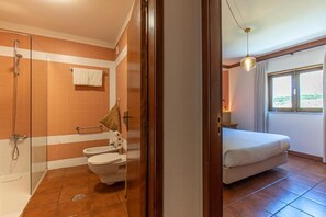 Chambre Double Standard | Salle de bain