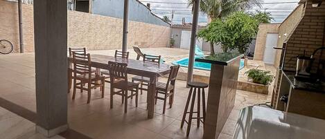 Premium-Haus, Poolzugang, Poolblick | Lanai (Veranda)