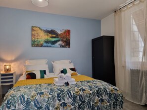 1 quarto, ferros/tábuas de passar roupa, Wi-Fi, roupa de cama