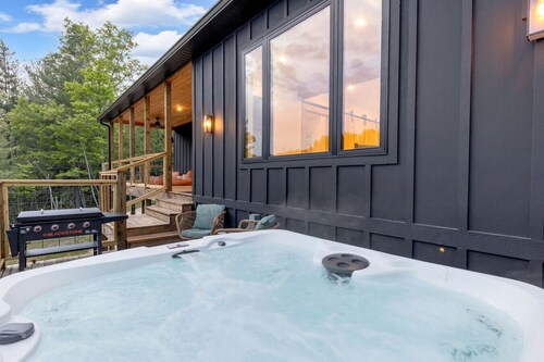 Honeymoon Luxery Escape