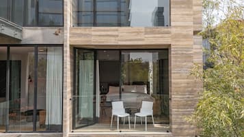 Suite Bisnis, pemandangan kota | Pemandangan jalan