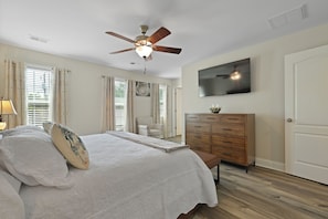 4 chambres, fer et planche à repasser, Wi-Fi gratuit, draps fournis