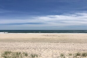 Solsenger og strandhåndklær